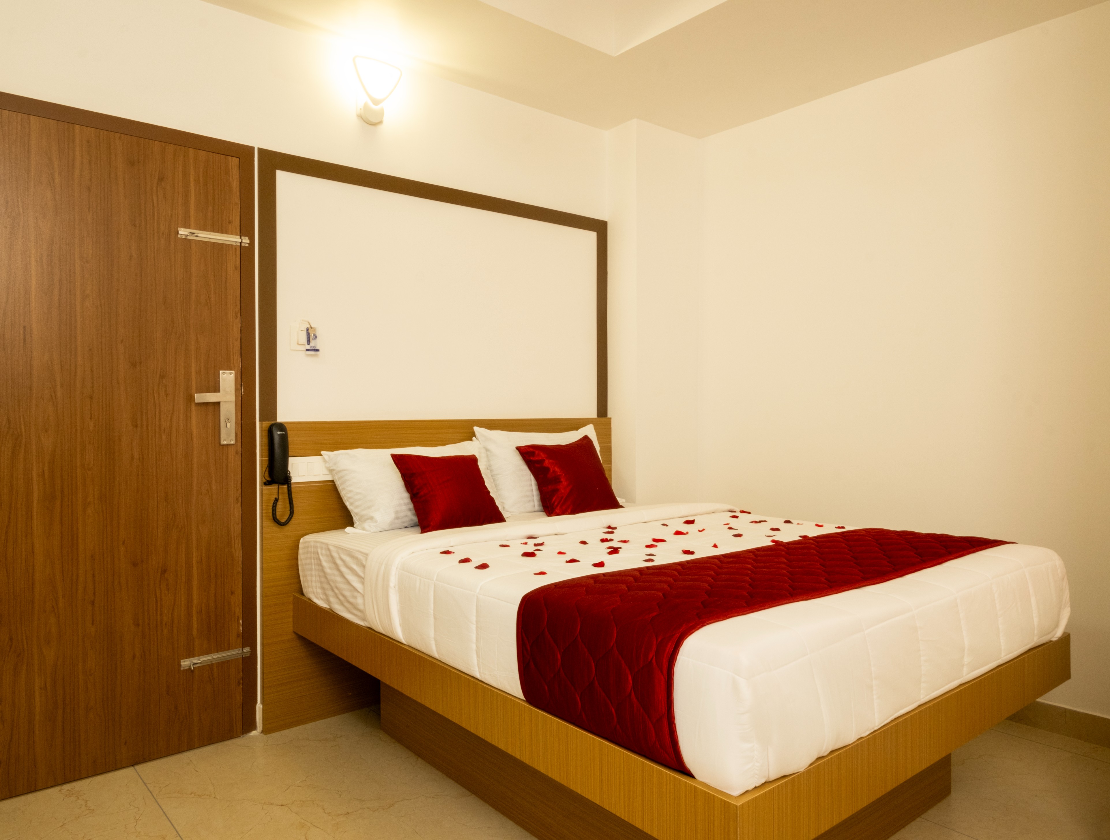 Classic Queen Bed