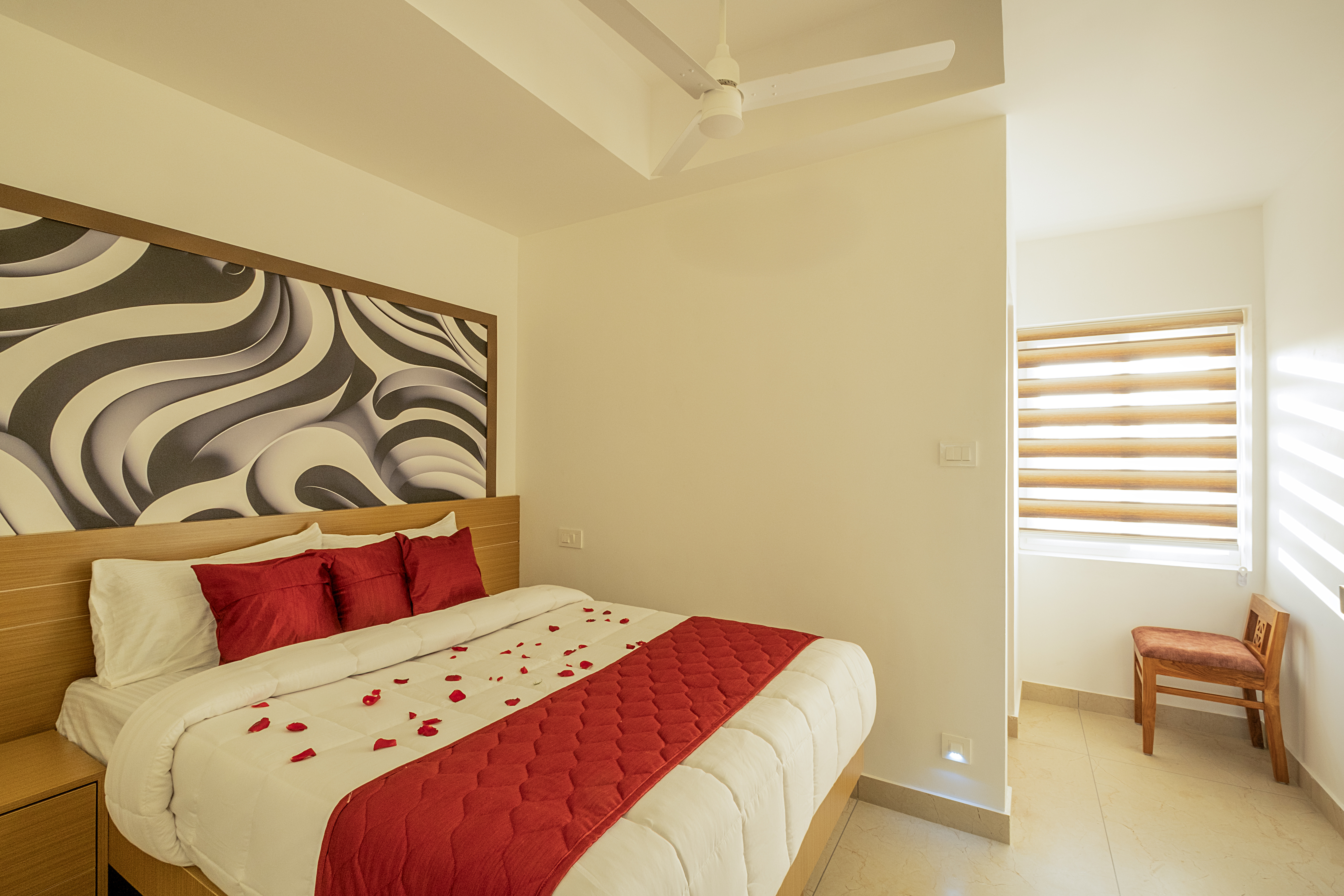 Classic Queen Bed